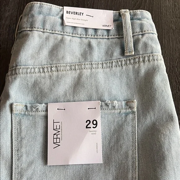 Vervet Women's Beverly Straight Leg Jeans - Soft Blue - Picture 2 of 5